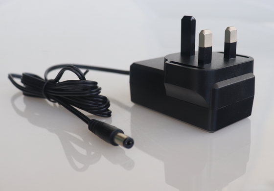 تاییدیه UKCA آداپتور منبع تغذیه LED 15 ولت 1 آمپر برای منبع تغذیه سوئیچینگ LED